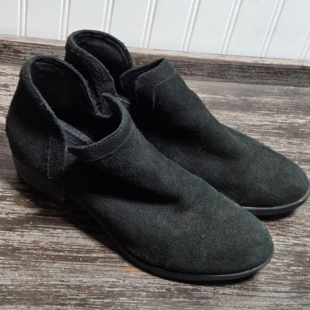 Sorel Women's Black Suede Slip On Comfort Ankle Boots Size 9.5